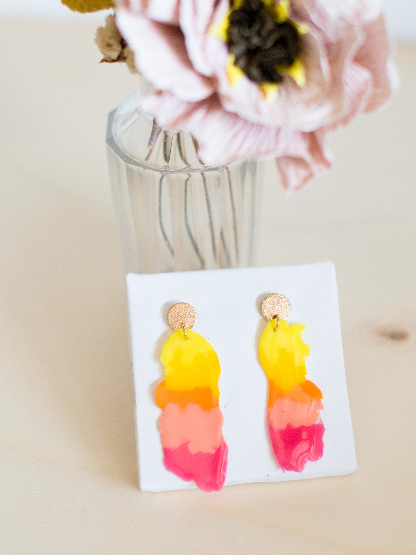 GRADIENT Farbverlauf von Gelb/Orange/Rosa