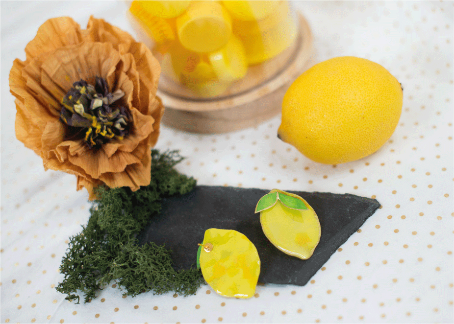 „Citrus“-Ohrringe aus gelbem recyceltem Kunststoff