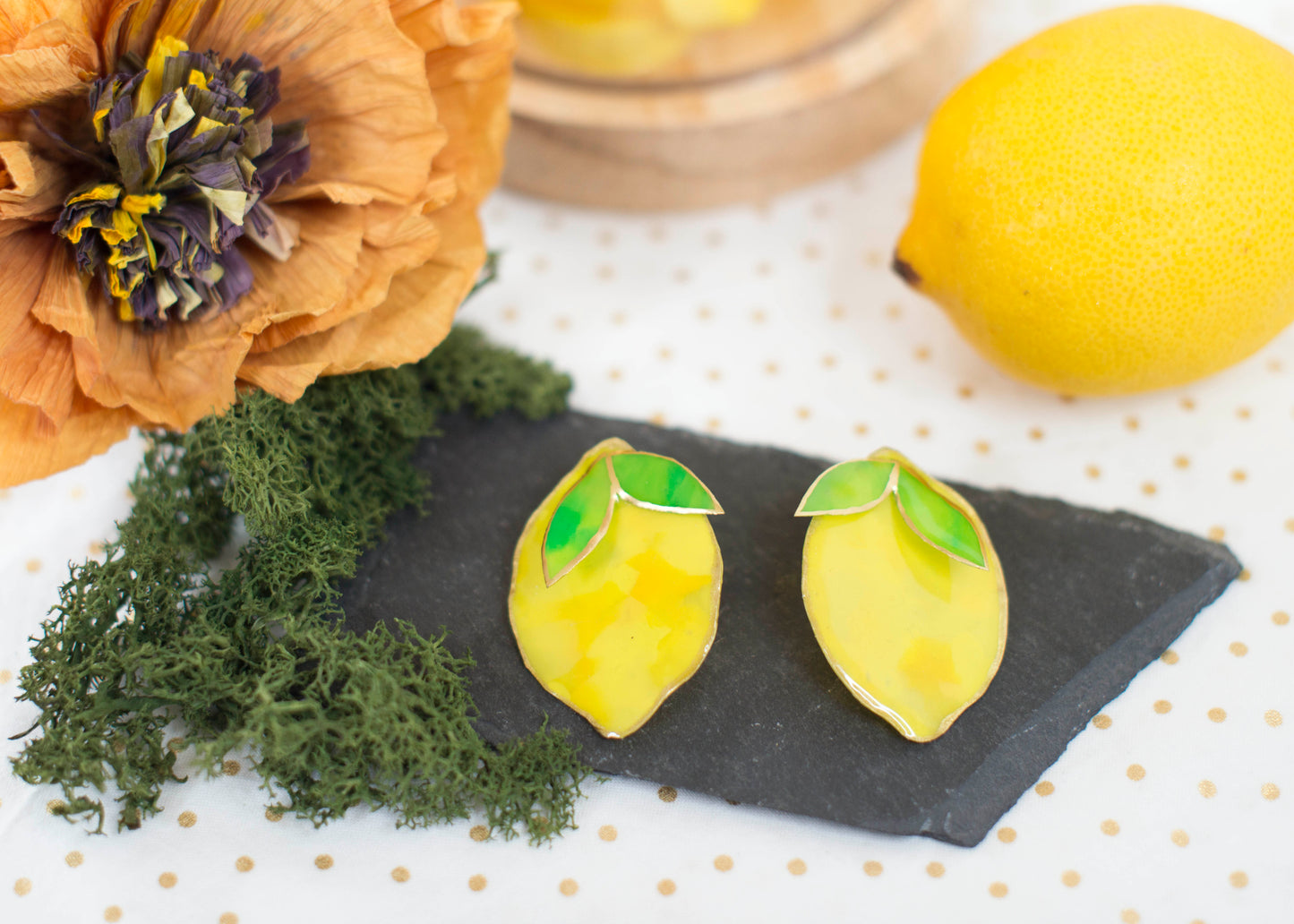 „Citrus“-Ohrringe aus gelbem recyceltem Kunststoff