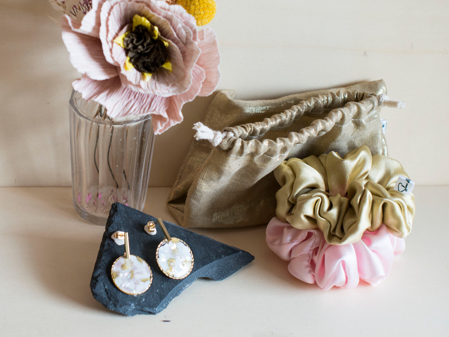 Golden Pink Box – In Zusammenarbeit mit „Slow & Glow“