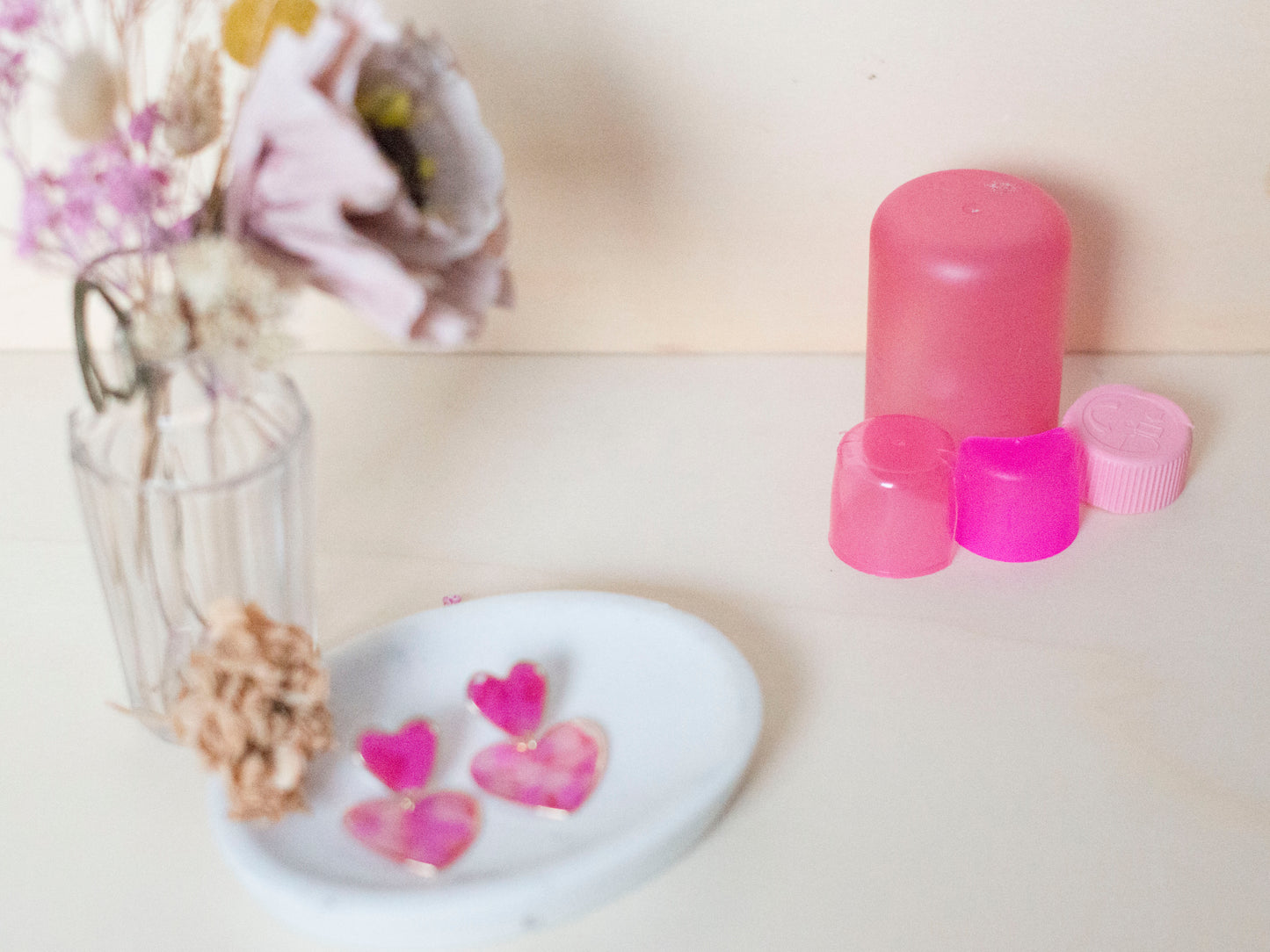 GROSSE HERZ-Chips in durchscheinendem Rosa