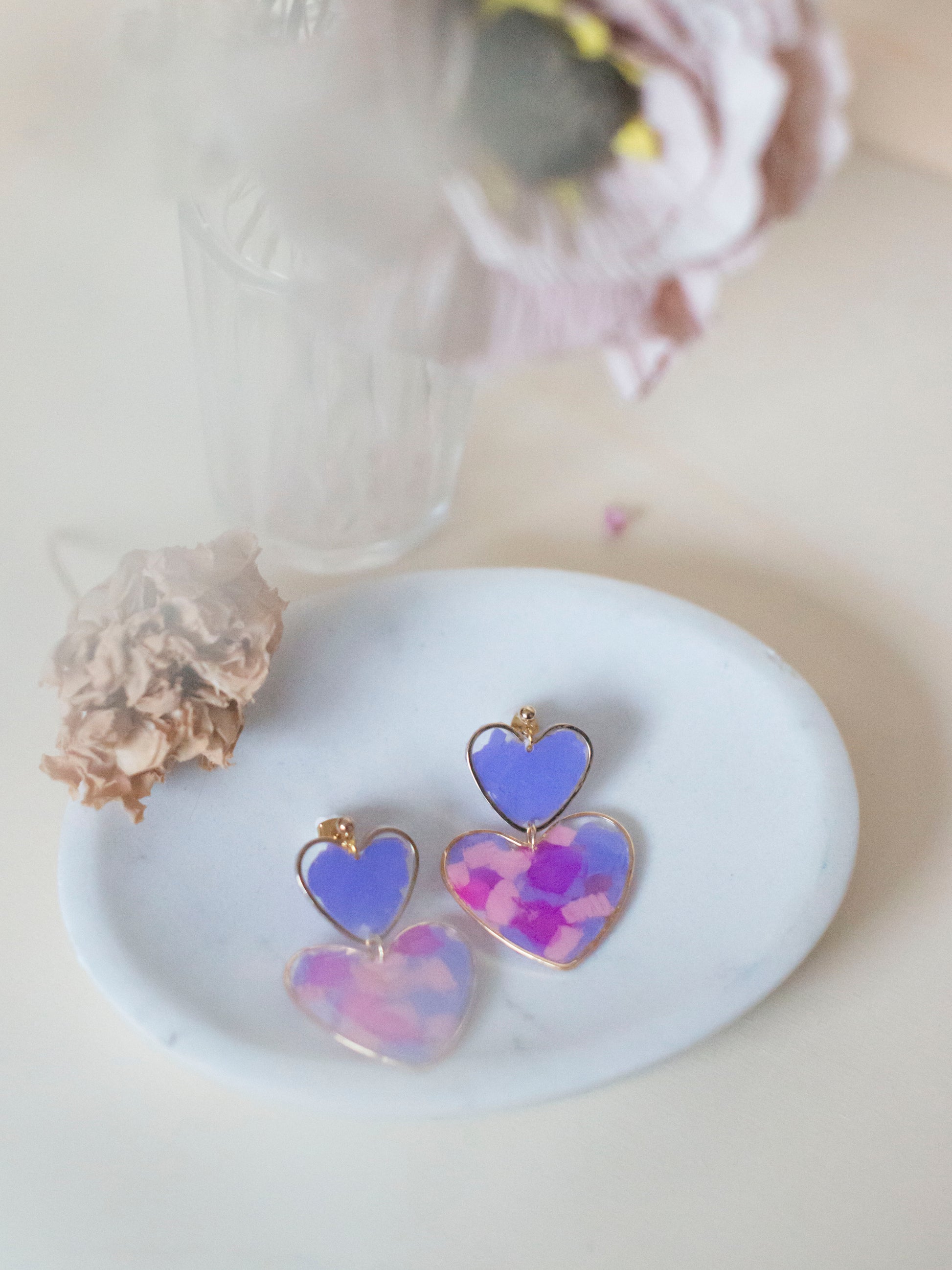 boucles cœur  mauve et rose plaquées or